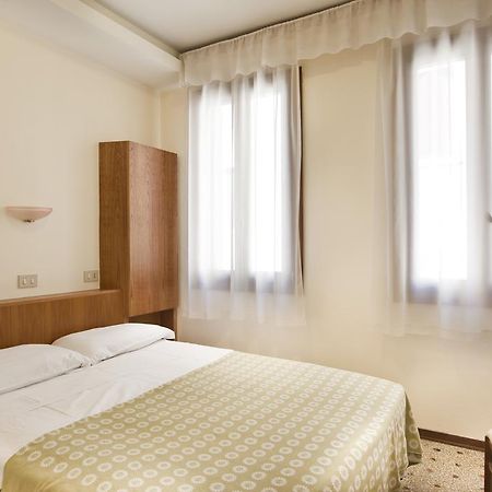 Hotel San Fantin Venice Bilik gambar